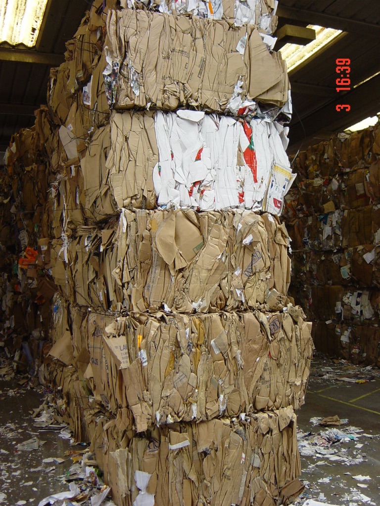 0F8557AA-57E6-4759-BE5E-B33CA8C9152B_1_105_c